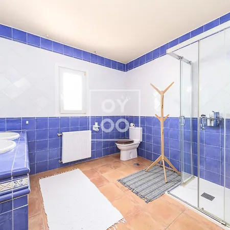 Вилла Tutti Sur - Boho Style - Private Heated Pool - Mountain Views - By Oyoostays *
